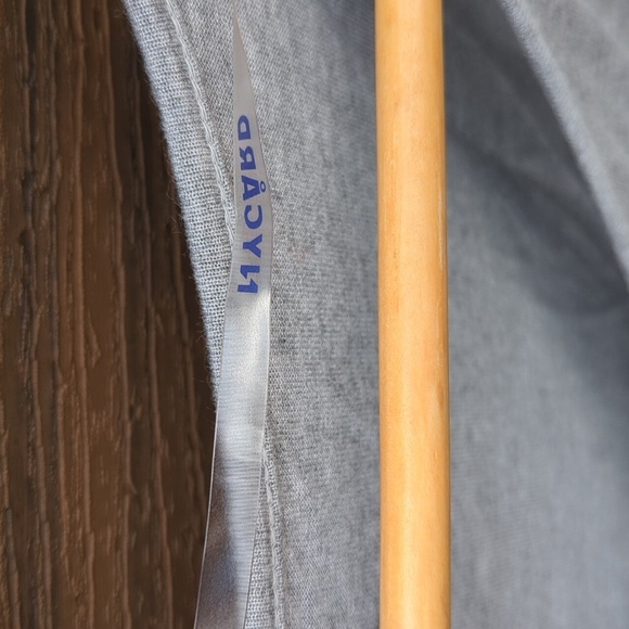 Womens Nygard Gray V-Neck Women's Top - Size XL Excellent Condition - Picture 2 of 5